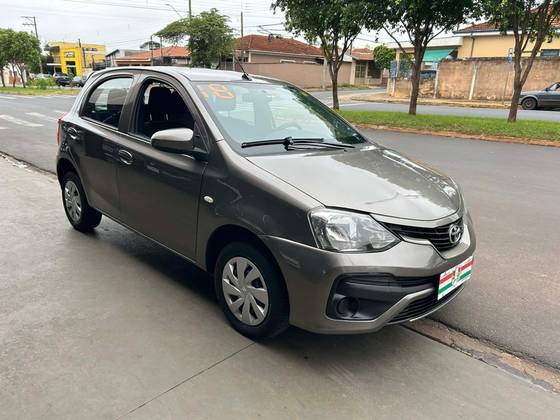 TOYOTA ETIOS 1.3 X 16V FLEX 4P MANUAL